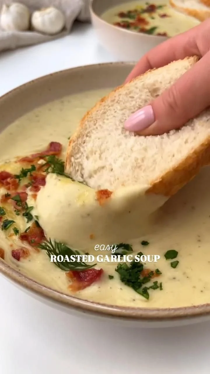 Roasted Garlic Soup